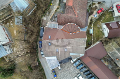 Dva atypické byty s jedinečným dizajnom a terasami na Pribinovej ulici /172 m2/