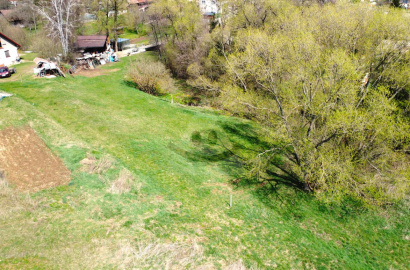 Pozemok pre rodinný dom, alebo chatu na predaj, Veľký Čepčín.