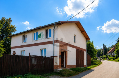 Priestranný 7-izbový rodinný dom na predaj – Bystrička