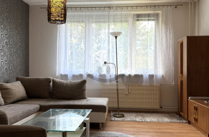 3-izbový byt s loggiou, /70 m2/, Žilina - Solinky