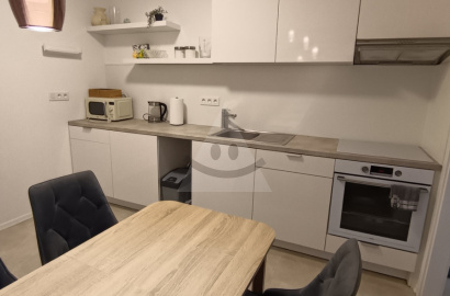 2-izbový byt na prenájom, Centrum, Martin