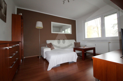 2 - izbový byt s loggiou /59 m2/ Žilina - Bulvár