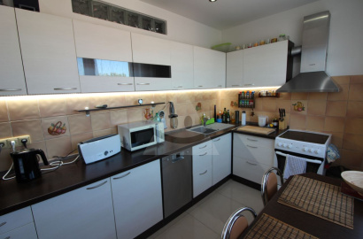 Zrekonštruovaný 3-izbový byt s výhľadom na Vysoké Tatry, Baničné, Ružomberok