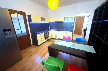 2-izbový byt s 3 balkónmi na prenájom /51 m2/Žilina - širšie centrum