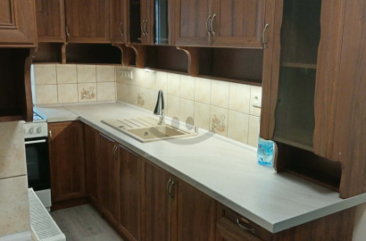 Na prenájom 3 izbový byt v Komárne