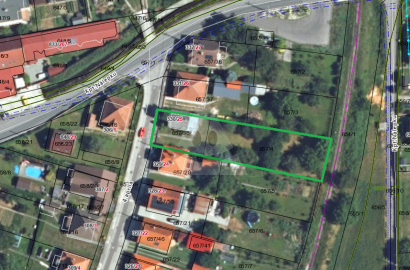 Rodinný dom s veľkorysým pozemkom v tichej časti Nedožier-Brezian