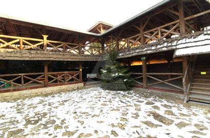 Podnikateľský objekt na predaj (Sharingham) / 1713 m2/, Žilina - Závodie