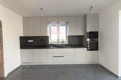 Na predaj krásna novostavba na kľúč v Kameničnej