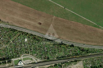 Slnečná záhrada čast Breziny SVIT s výhľadom na Vysoké Tatry, 415 m2