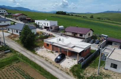 Novostavba bungalovu s garážou a záhradou /594 m2/, Žilina - Poluvsie