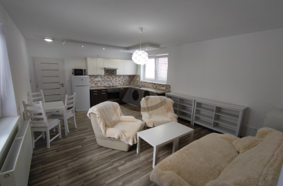 Rezidenčný 2-izbový byt / 44m2 /, Bytča - Centrum