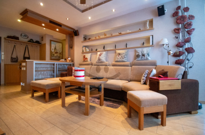 3-izbový byt s dvomi kúpeľňami na predaj, Vlkanová