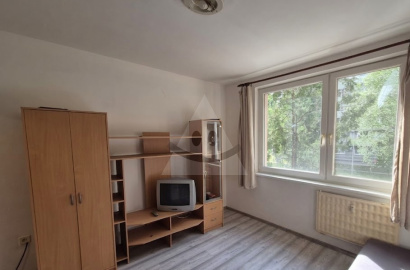 Ponúkame na prenájom garsónku Na Gazdovskej ul. v Komárne