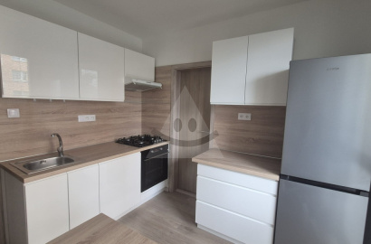 Moderný 3-izbový byt po kompletnej rekonštrukcií na prenájom, centrum mesta Martin