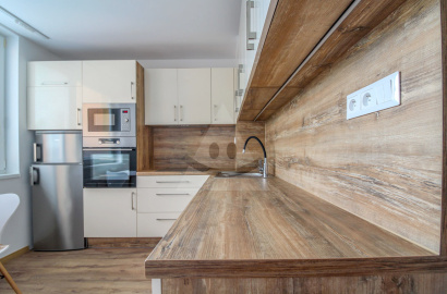 2-izbový byt s loggiou, /67m2/, Žilina - Vlčince I